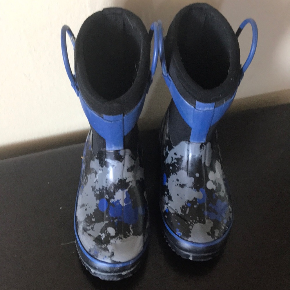 Rain boots